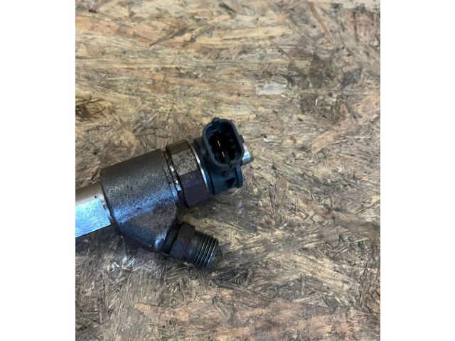 Форсунка 0445110584    KIA Sorento   