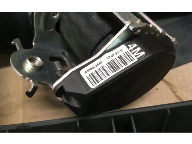 Подушка безопасности водителя    Dacia Duster II