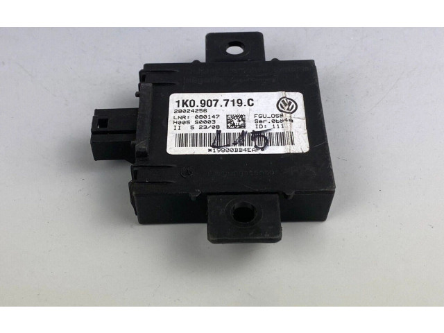 Панель приборов 1K0907719C, 1K0907719B Volkswagen PASSAT B6