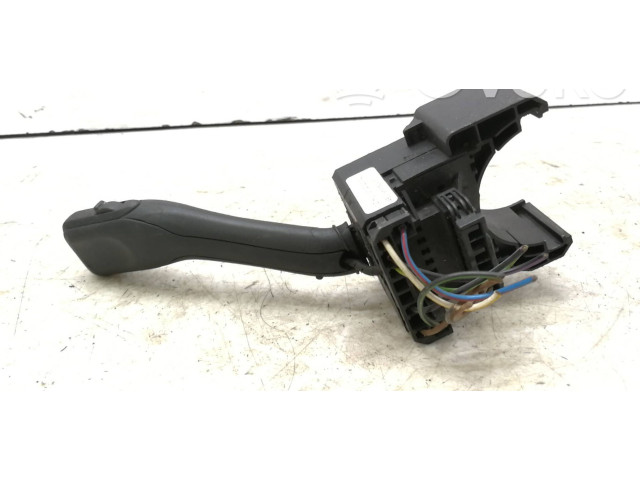 Ручка стеклоочистителей 4B0953503F, CZK0301202012 Volkswagen Golf IV