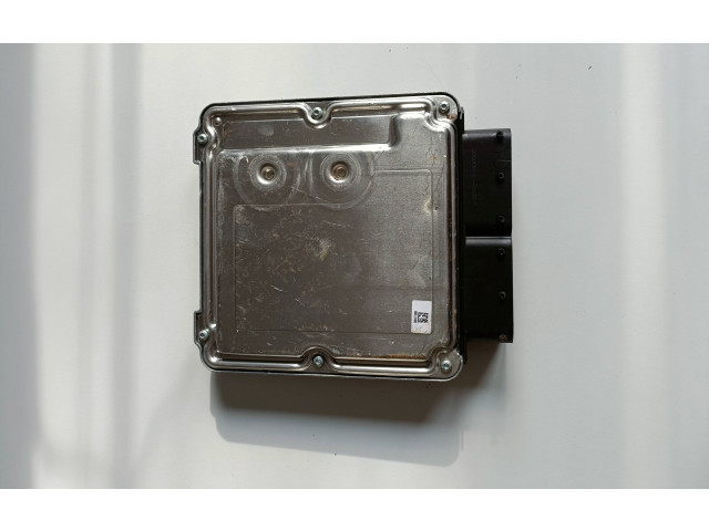 Блок управления двигателя 05L907309B, 0281035371   Skoda Superb B8 (3V)