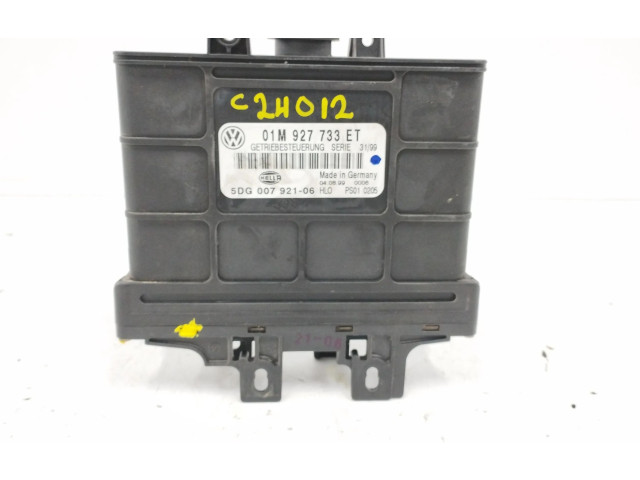 Блок управления коробкой передач 01M927733ET, 5DG00792106   Skoda Octavia Mk2 (1Z)