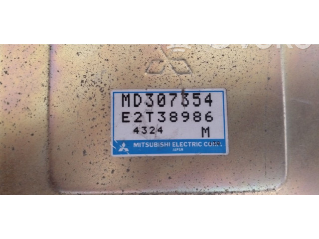 Блок управления двигателя MD328466, E2T65775 Mitsubishi Lancer