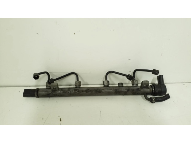 Vstřikovací lišta Mercedes-Benz A W169 pro naftový motor 2.0 OM 640.940