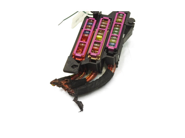 Блок предохранителей 8K0971845 Audi A1