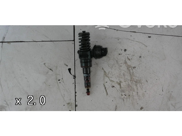 Форсунка 038130073AJ, 038130073AJ    Skoda Fabia Mk1 (6Y)  ATD 