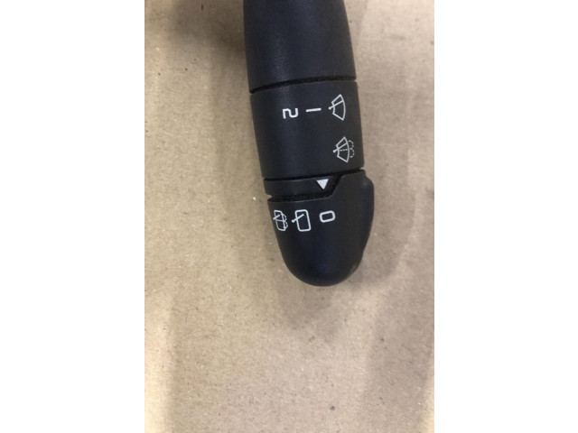 Ручка стеклоочистителей 6001551355 Renault Clio II