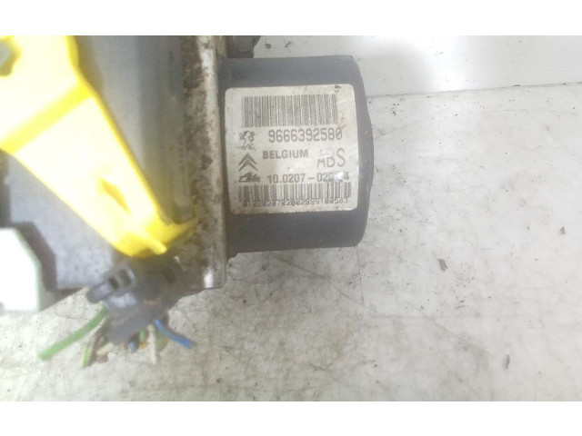 Блок управления АБС    Citroen C3 Picasso