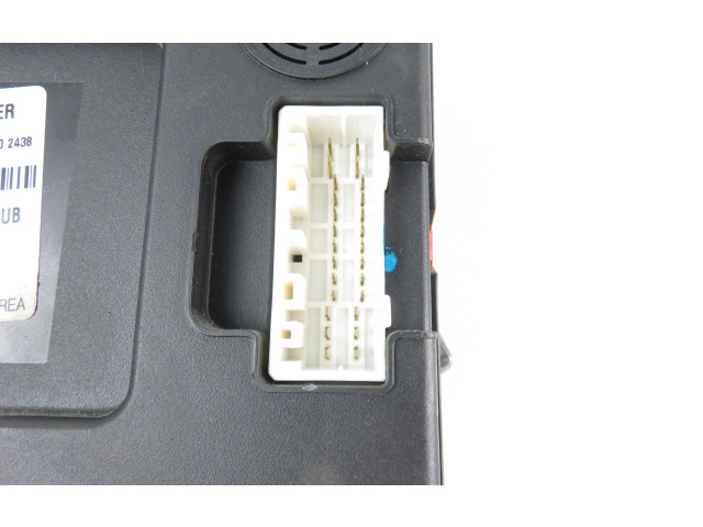 Блок комфорта 954001W482 KIA Rio