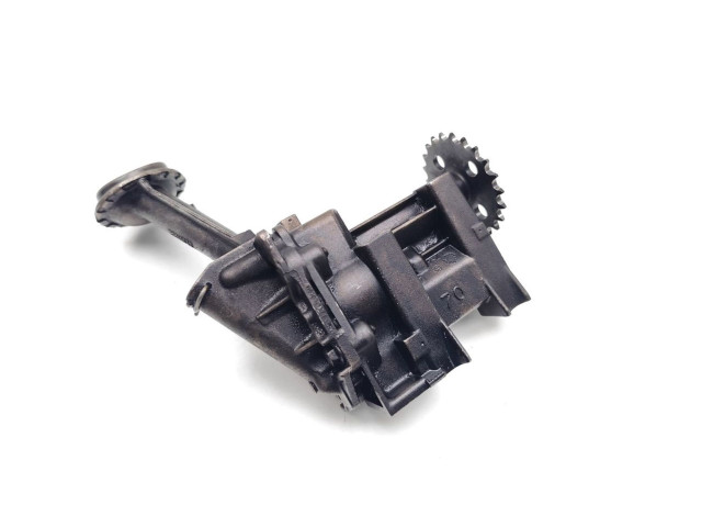 Масляный насос 8200307174   Nissan Qashqai 2009