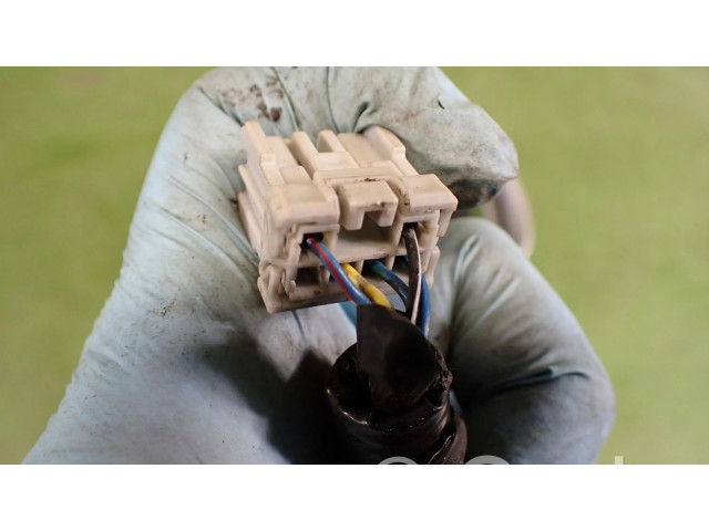 Zpětné zrcátko Honda Stream 2002 010001