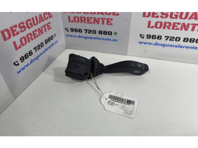 Ручка стеклоочистителей 09185417 Opel Combo C