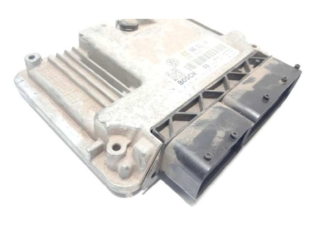 Řídící jednotka 03G906021AR, 0281012469   Volkswagen Caddy 2007