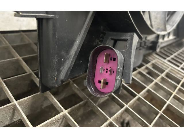 Вентилятор радиатора 1KM121205 Volkswagen Jetta VI