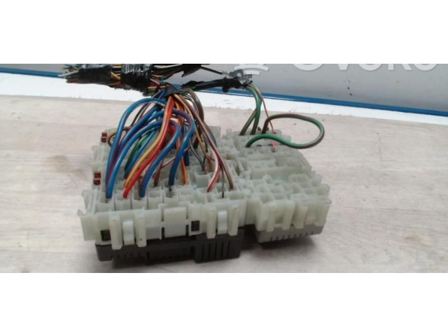 Блок предохранителей Ford S-MAX