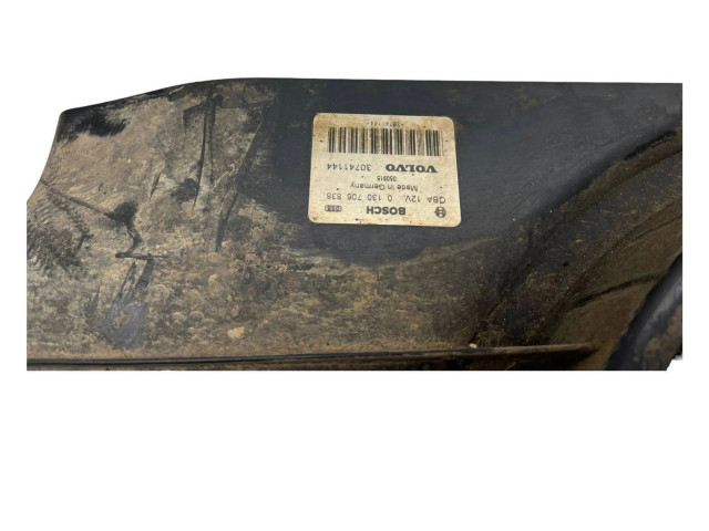 Вентилятор радиатора     0130706838, 30741144    Volvo V70 