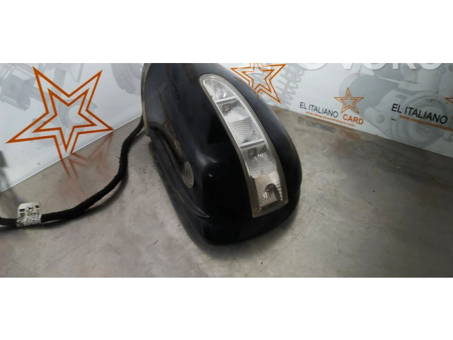 Зеркало электрическое Mercedes-Benz ML W164 2005 - 2011 года