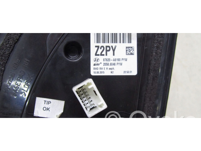 Zpětné zrcátko pravé Hyundai i30 2014