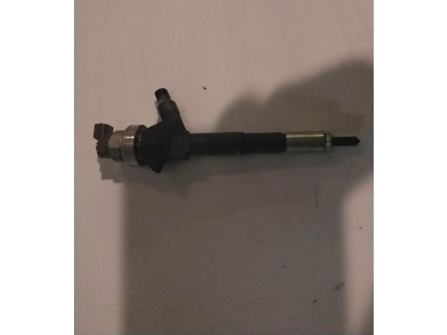 Форсунка 55567729    Opel Meriva B   