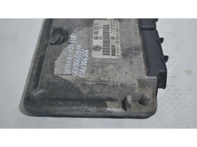 Блок управления двигателя 06A906018FH, 0261206266   Skoda Octavia Mk1 (1U)