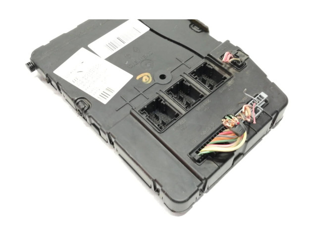 Pojistková skříňka Řídící jednotka BSM Renault Megane II 2003