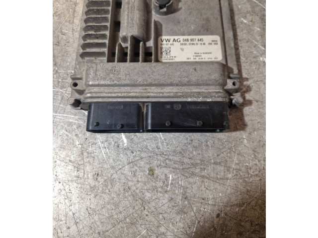 Блок управления двигателя 04B907445, 28459901   Skoda Rapid (NH)