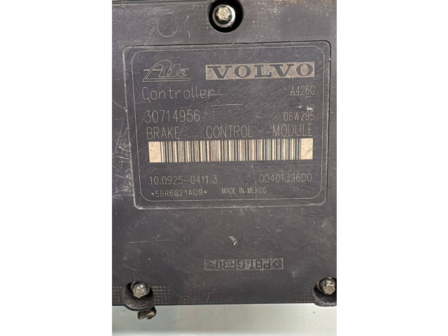 Блок АБС 30714956, P30714952   Volvo  V70  2005 - 2008 года