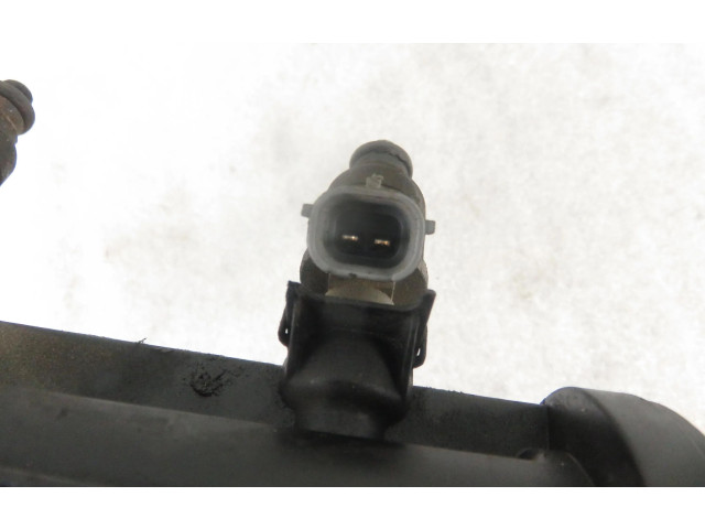 Топливная рампа 06A906031BT, 06A133317AS   Skoda Octavia Mk2 (1Z)   для двигателя BSE