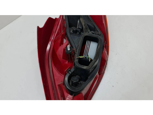 Задний фонарь  9649986680    Peugeot 207   