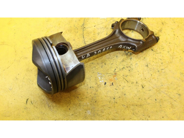  Поршень с шатуном    Audi A3 S3 8P  