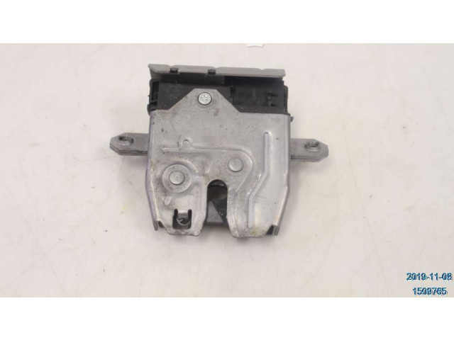 Zámek zadních dveří 31440489 Volvo XC60 2010