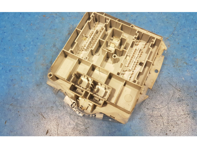 Рулевая рейка  Ящик предохранителей (комплект) 51742419, 51742419   Alfa Romeo GTV  -  года