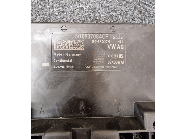 Блок комфорта 5Q0937084CF Audi A3 S3 8V