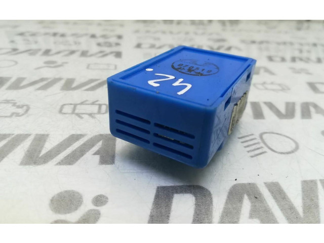 Блок управления 96830-1C500   Hyundai Tucson JM