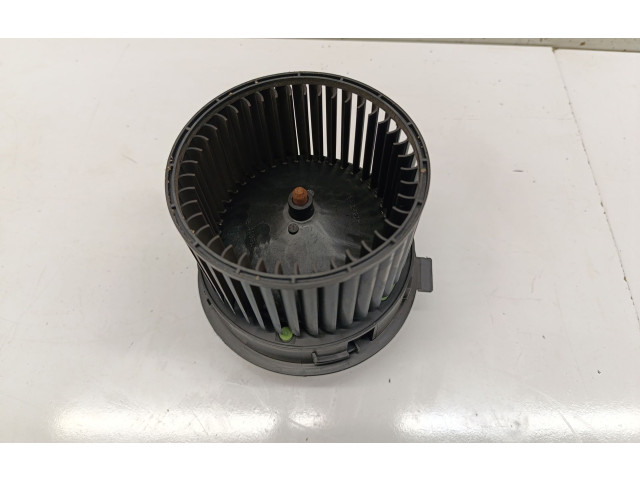 Вентилятор печки    T51023C, 158049108101   Renault Arkana