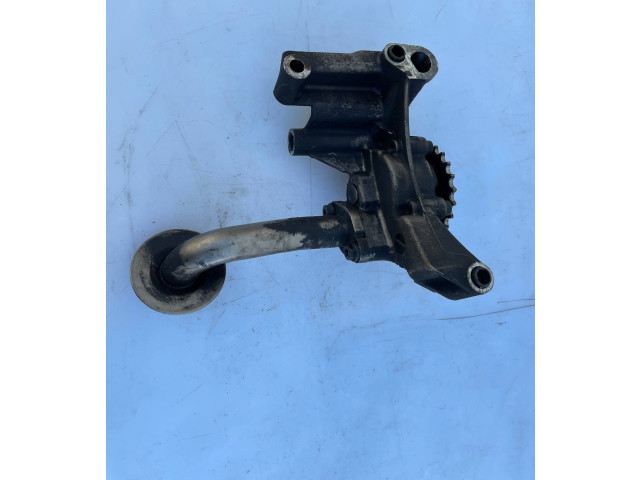 Масляный насос   038115105C  Audi A3 S3 8P 