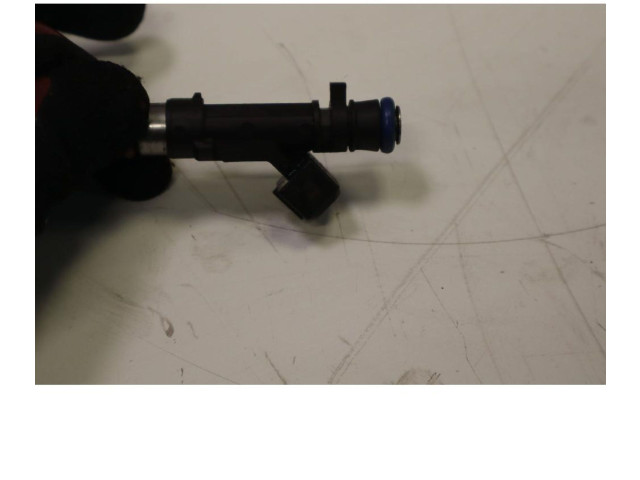 Форсунка 6001548024 Dacia Sandero K7J A7