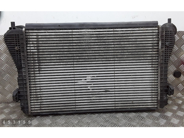 Интеркулер 1k0145803m Volkswagen Golf Plus