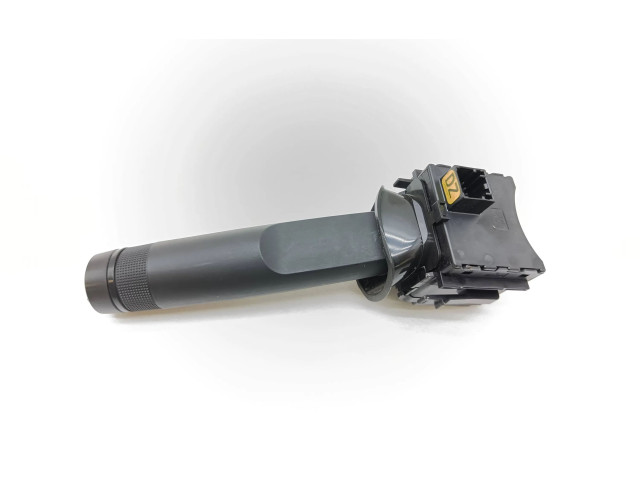 Ручка стеклоочистителей 13305522 Opel Meriva B