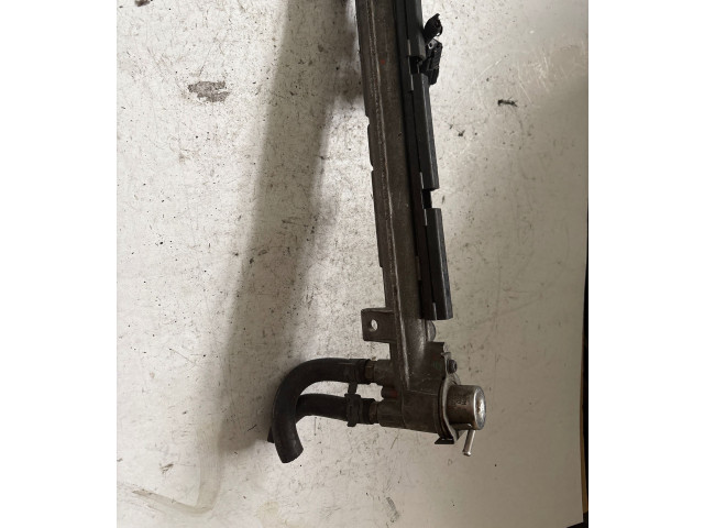 Топливная рампа 036133319 Audi A3 S3 8P для двигателя BLS