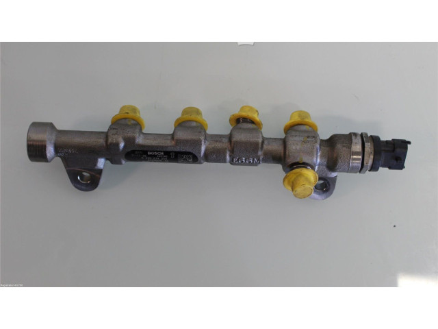 Топливная рампа 15730-62M00-000, 0445214254 Fiat Freemont для двигателя 939.B5.000