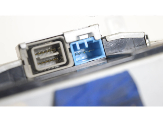 Дисплей    30775626   Volvo V70