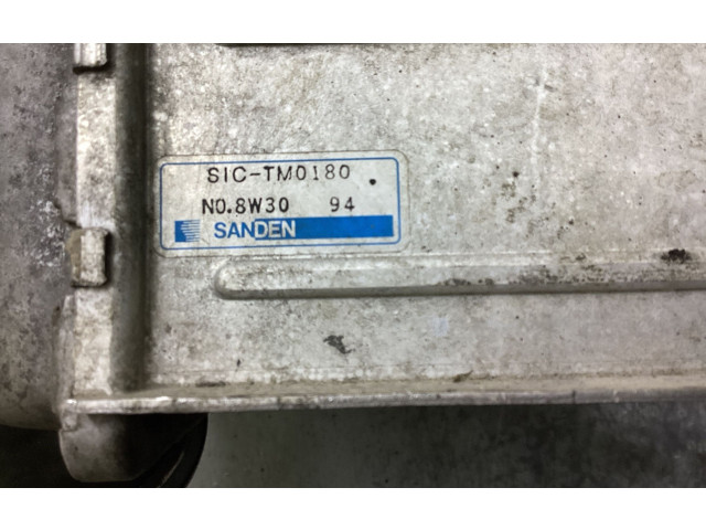 Интеркулер SICTM0180, N08W30 Subaru Forester SH
