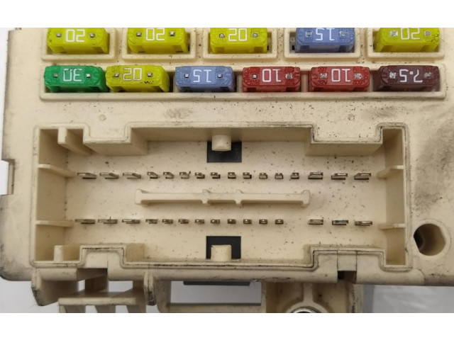 Блок предохранителей 50508214 Alfa Romeo 166