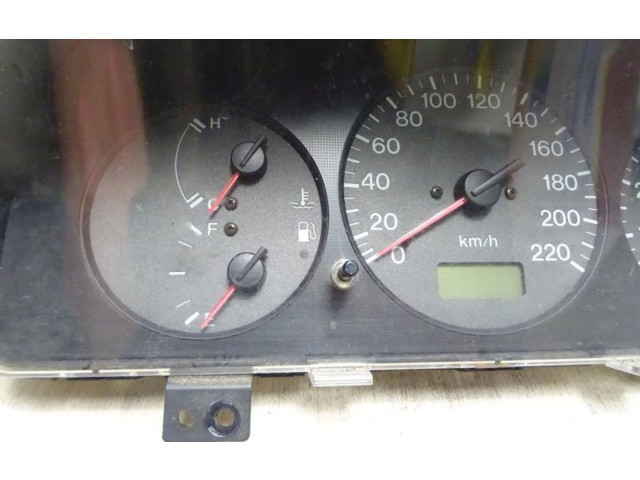 Панель приборов BJ3N55471A, BJ3N55471A   Mazda 323       