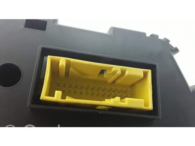 Панель приборов 1490107000, 501021630040 Citroen C8