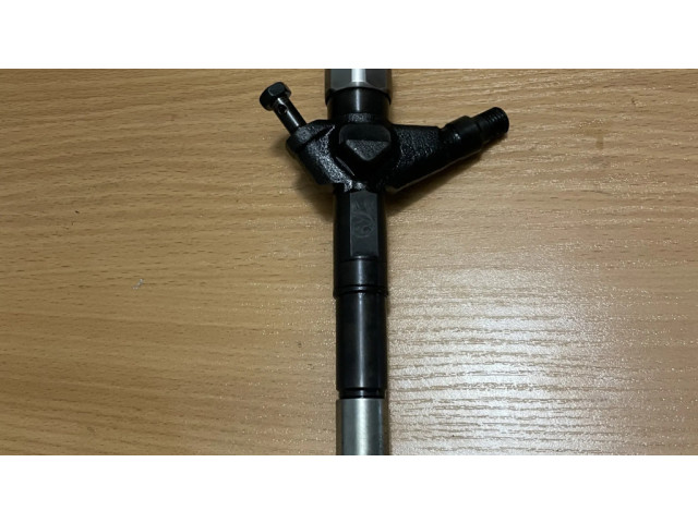 Vstřikovač 16600MB40A Nissan Navara D40 pro naftový motor 2.5