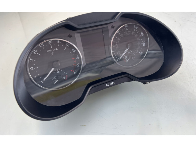 Панель приборов 5E0920951E   Skoda Octavia Mk3 (5E)       