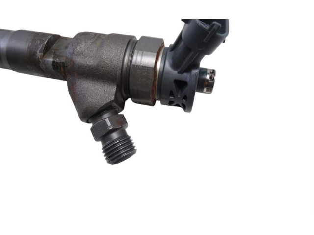 Vstřikovač 0445110546   Nissan X-Trail T32     