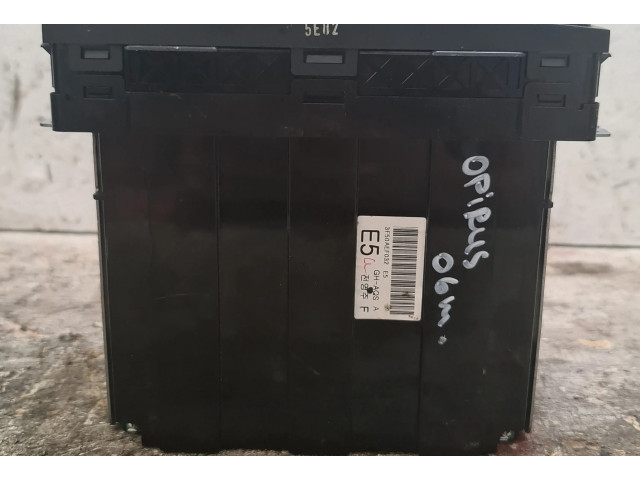 Блок управления климат-контролем    KIA Opirus